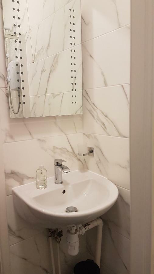 Carmel Serviced Rooms Саутхамптън Екстериор снимка